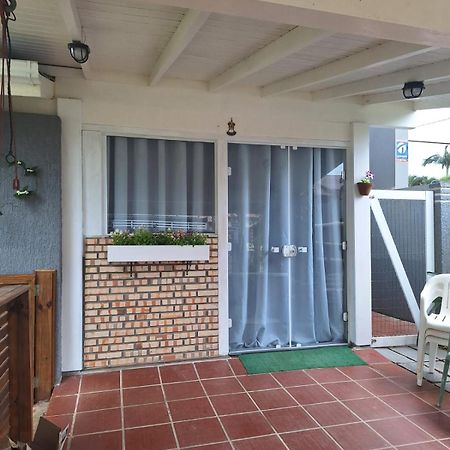 Casa Centro Garopaba 1 Suite C/ Sacada 외부 사진
