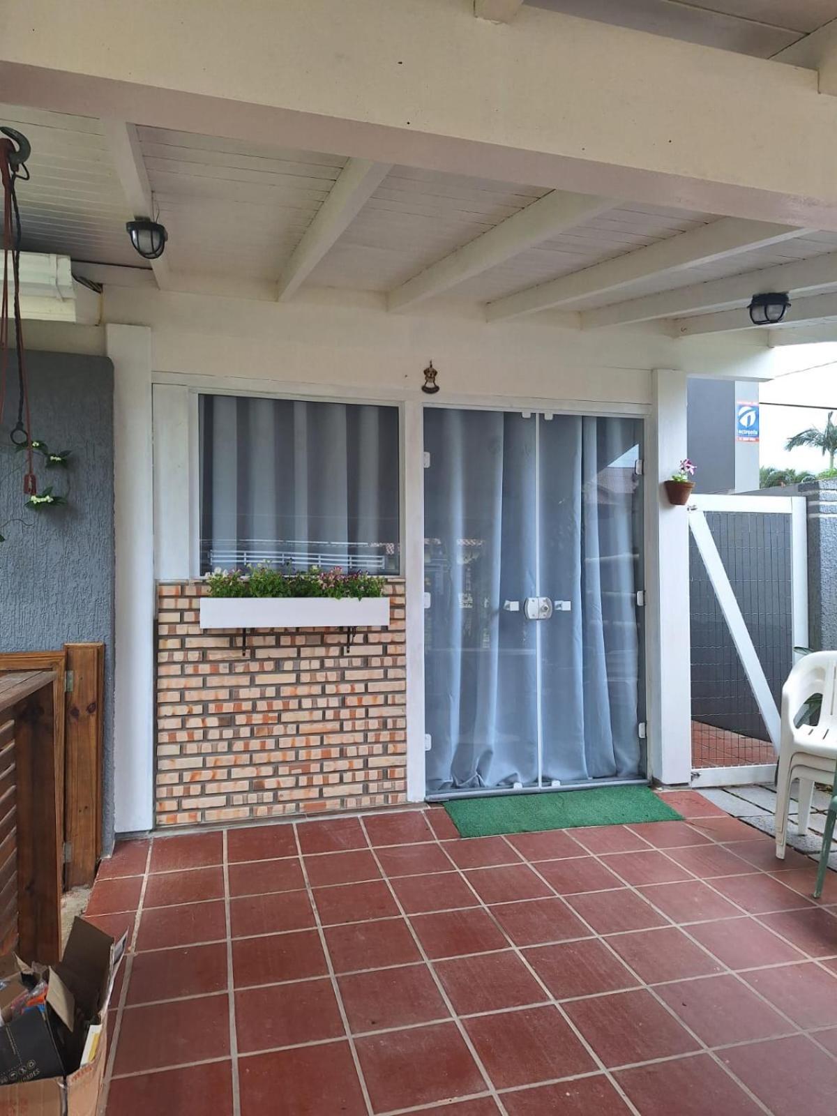 Casa Centro Garopaba 1 Suite C/ Sacada 외부 사진